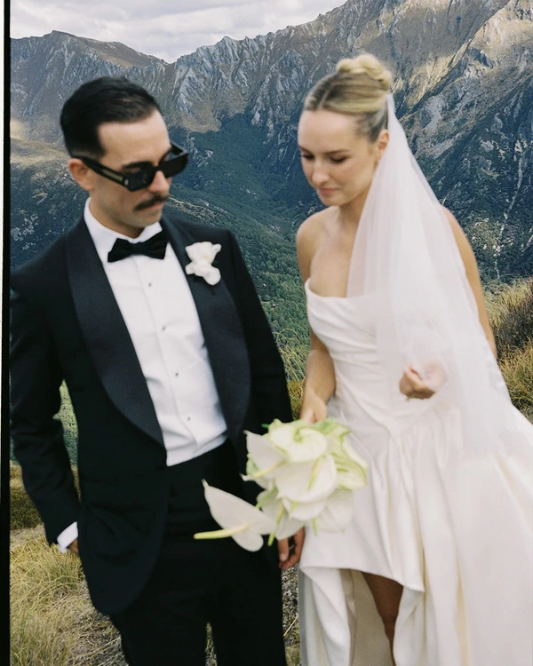 A High-End Wedding Amongst New Zealand's Cinematic Mountains