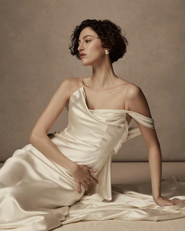 45 Chic Sleeve Wedding Dresses Trending for Fashion-Forward Brides