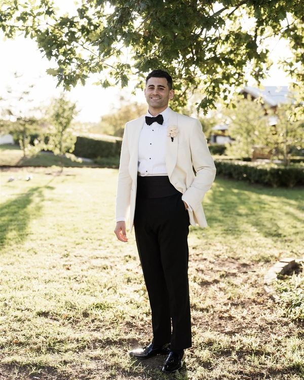 A Glamorous Jewel-Toned Wedding in the Australian Countryside
