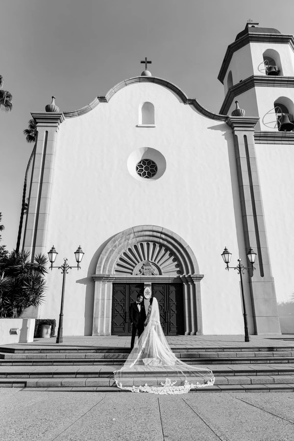 Sarah & Devin: classic black tie wedding in California — photo 7