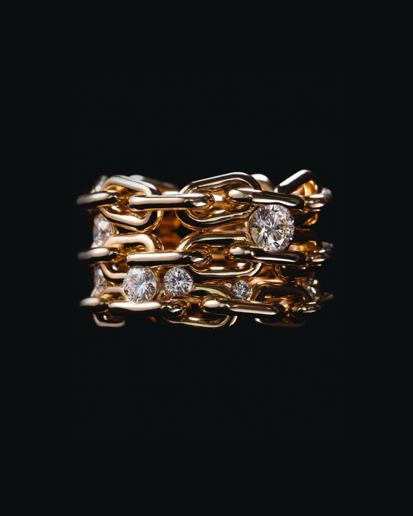 <a href="https://www.instagram.com/p/DdOpZvpDlt3/?img_index=1">Uniform Object</a>
