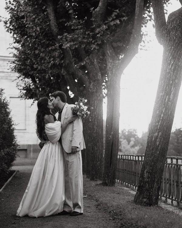 A Pride & Prejudice Inspired Wedding Set in a Romantic 18th-Century Palace Garden