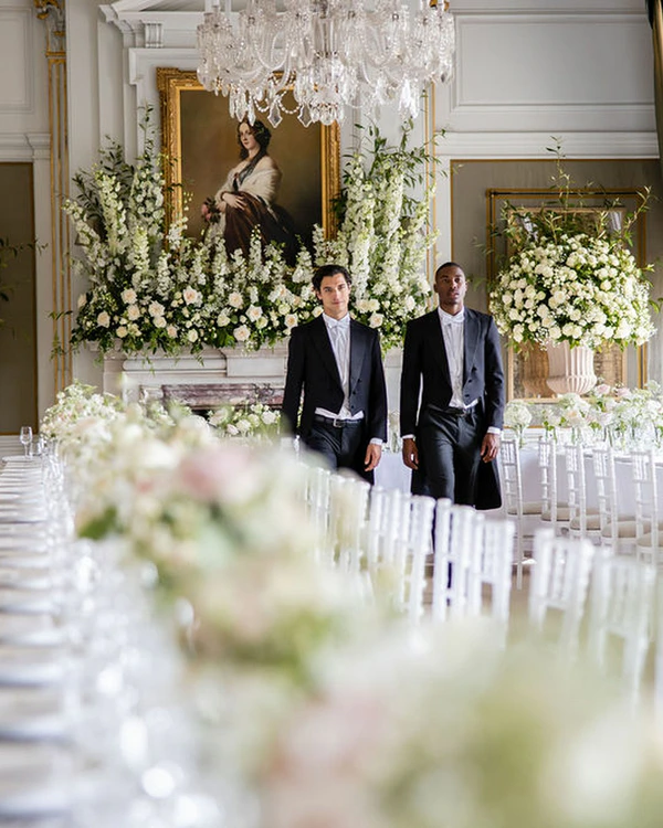 How to Entertain Your Wedding Guests?