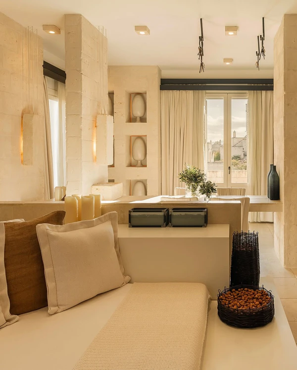 <a href="https://www.instagram.com/p/C_-rJW0AgLY/?img_index=1"><span>Borgo Egnazia</span></a>
