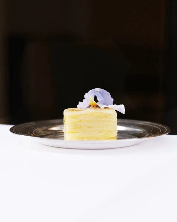 10 Romantic Restaurants for Date Night in Paris