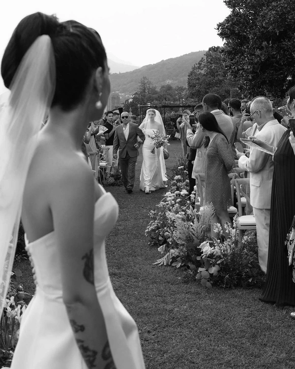 10 Must-Have Ceremony Photos According to Top Photographers