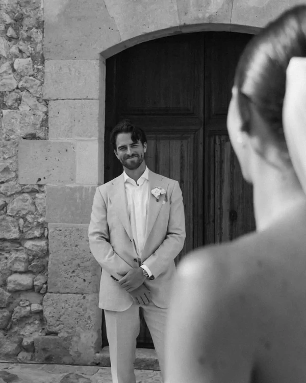 <a href="https://www.instagram.com/p/C_Yo1TquTFq/?igsh=ZjBzMnNzd3ZzYTM1&img_index=6" target="_blank">Photography: Paco & Aga</a>
