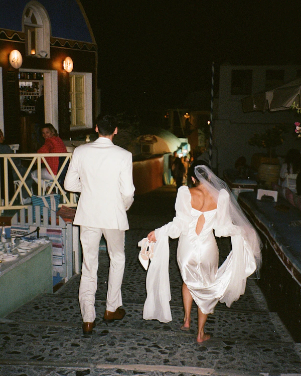 What is Documentary-Style Wedding Photography? — photo 1