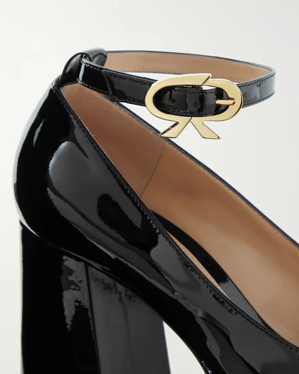 Where To Look for Platform Shoes: 11 Trendy Pairs