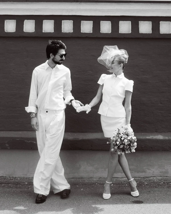 35 Chic Bridal Looks for Your Civil, Courthouse or City Hall Wedding