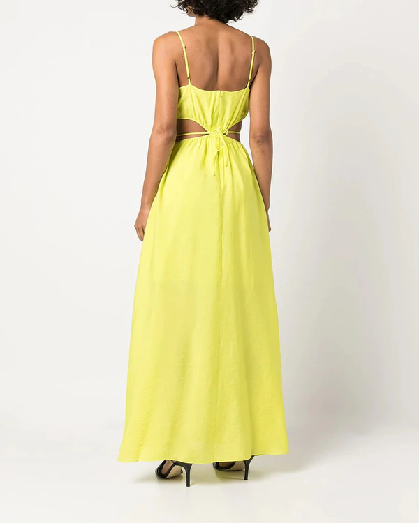 These Dresses Are Perfect for a Seaside Ceremony