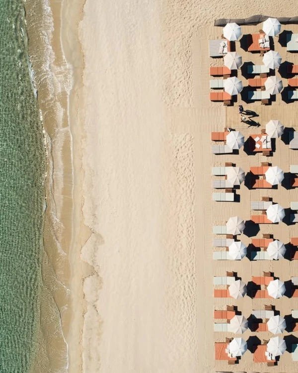 <a href="https://www.instagram.com/p/C0t_qkcyjUM/?hl=en">La Réserve à la Plage</a>