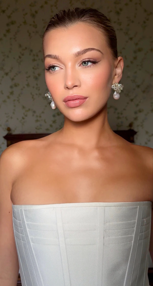 Eve Bridal Beauty, wedding beauty in United Kingdom — portfolio photo 1