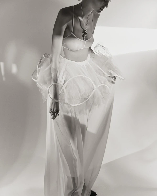 70 Looks from the SS25 RTW Runways for the Fashion Bride