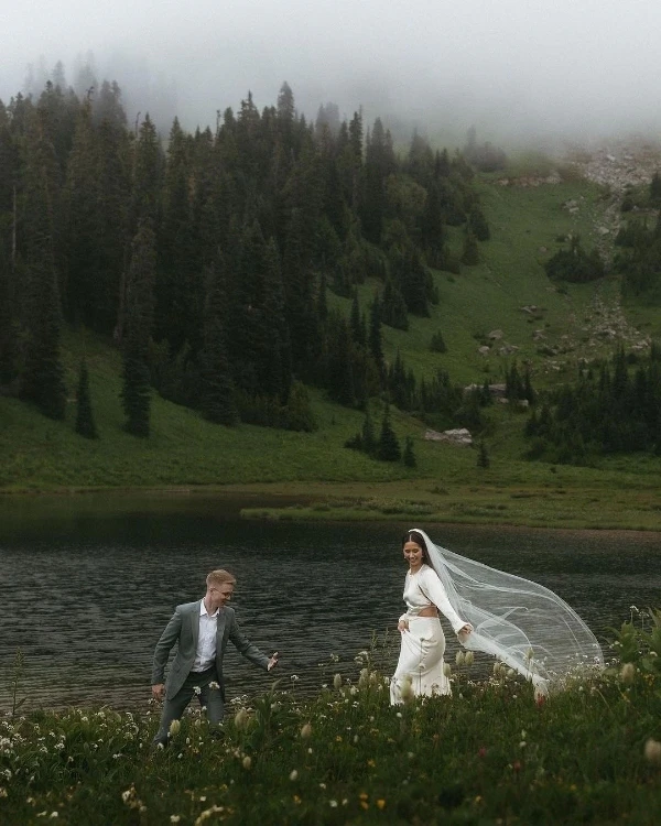 50 Must-Save Wedding Portrait Ideas for the Bride & Groom