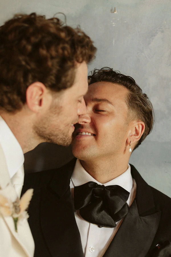 Dos Mas En La Mesa, wedding photographers in Spain, Europe — portfolio photo 10