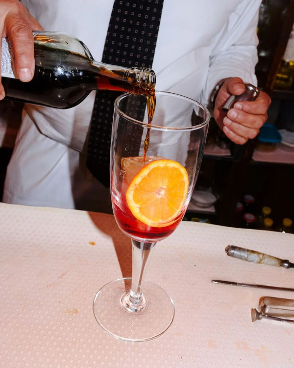 7 Sip-Worthy Cocktails for Every Wedding Style