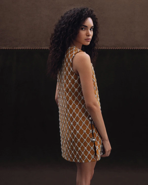 Lein Showcases 2025 Bridal Collection