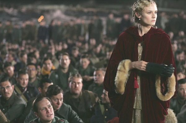 Best Christmas movies to watch as a couple
