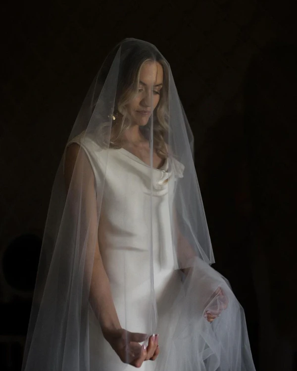 Why You Should Consider Getting Ready Wedding Photos — photo 2