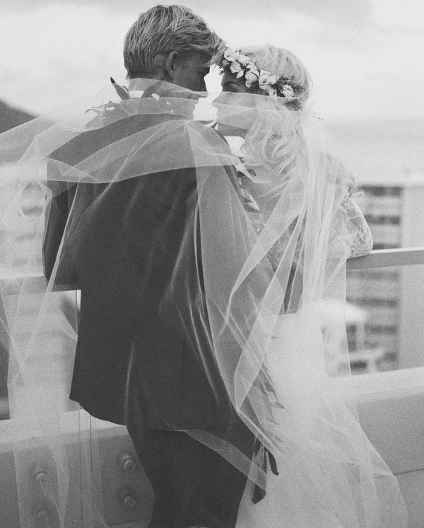15 Best Wedding Photographers in Hawaii