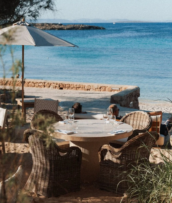 <a href="https://www.instagram.com/p/Dcd2RQ5D9ZC/">Casa Blu at Sabatic</a>