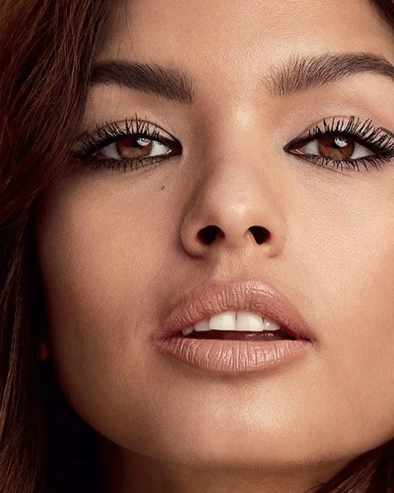 7 Iconic Nude Lipstics for a Bridal Look