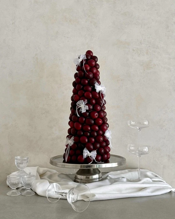 10 Summer Wedding Cake Trends