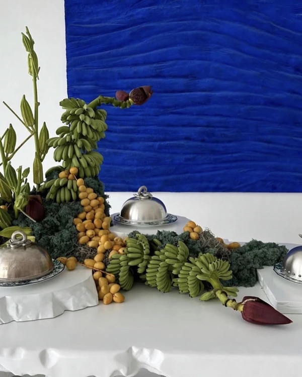Tablescape Styling with Fruit