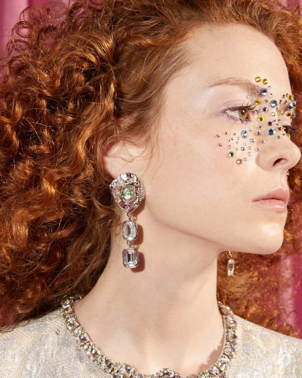 Stylish Earrings for Brides