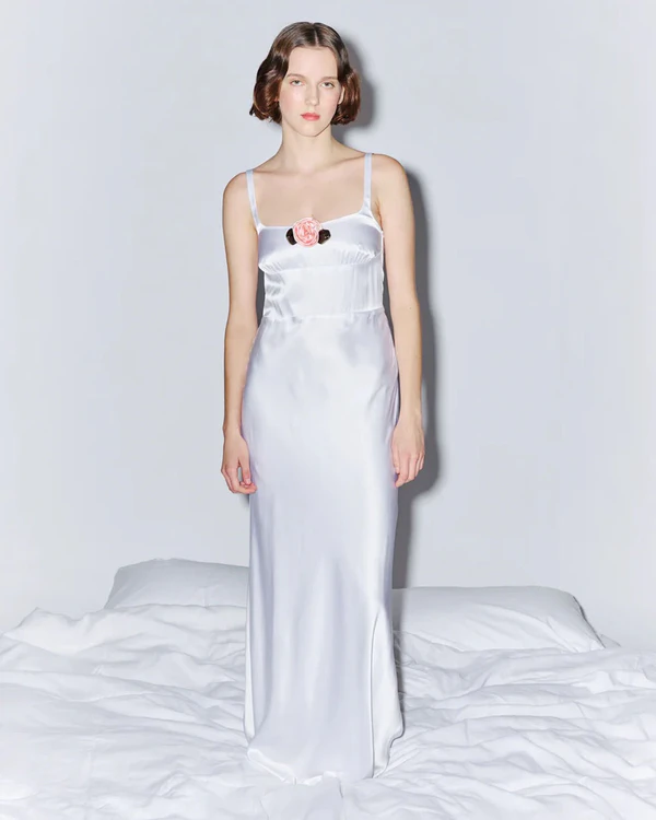 30 Trendy Bridal Looks Under $1,000