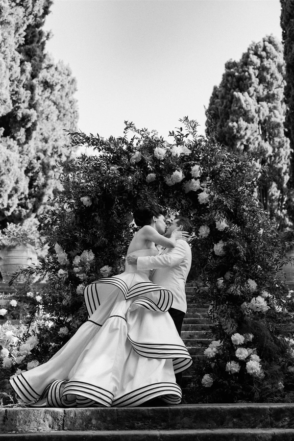 Kiss from Fleur, wedding planners in Greece, Europe — portfolio photo 1