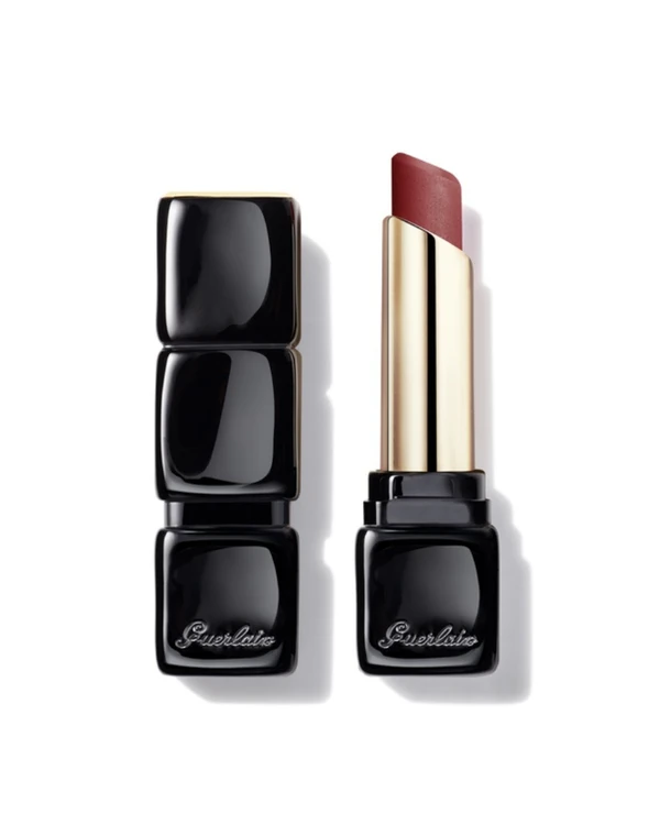 7 Iconic Nude Lipstics for a Bridal Look
