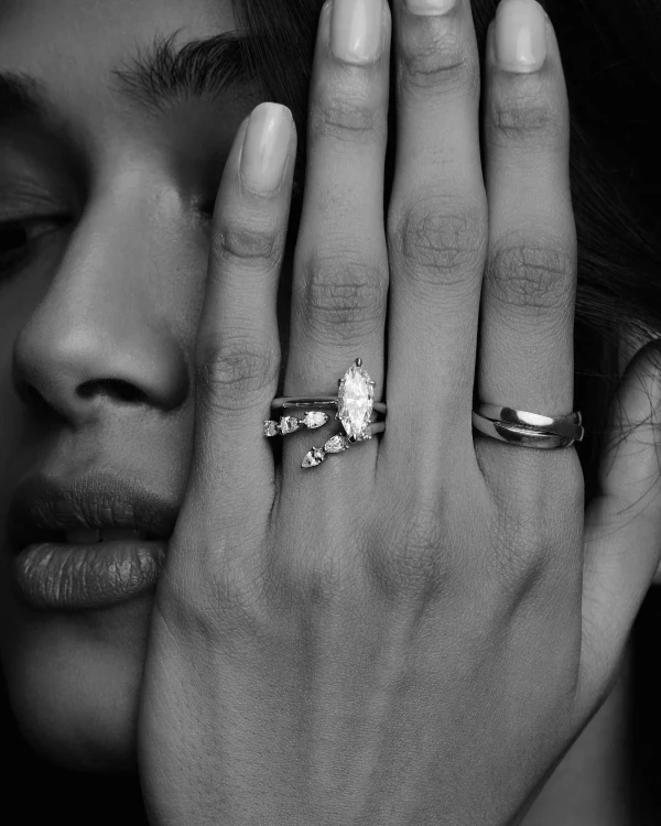A Guide to the Chicest Engagement Ring Styles & Cuts — photo 2