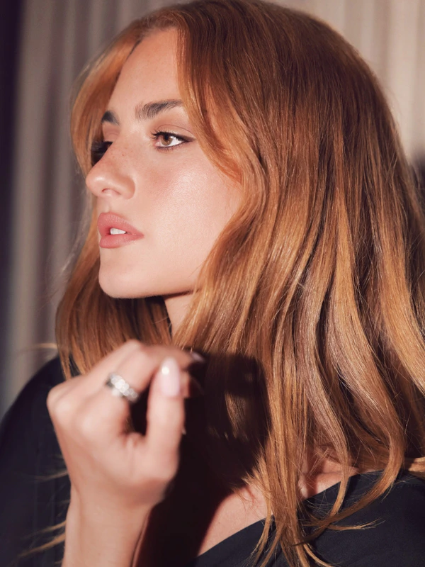 <a href="https://www.instagram.com/p/Dcq5P6ToNZW/?img_index=1">Charlotte Tilbury</a>