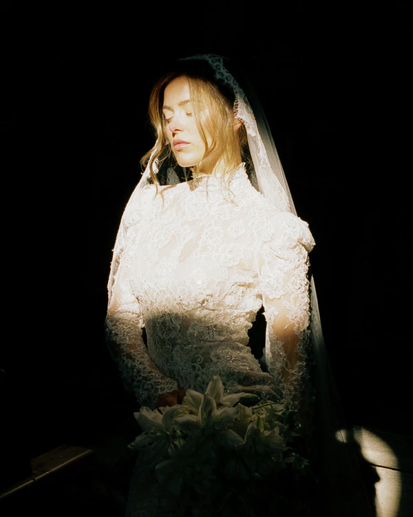Inside Influencer Grace Nicholas’s Vintage-Style Wedding in Tuscany, Captured Entirely on Film