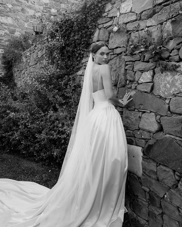 An Italian Garden Romance