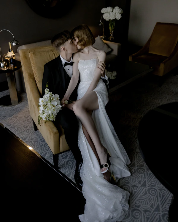 Weddings in the UK and Belarus: about formats and couples — photo 2