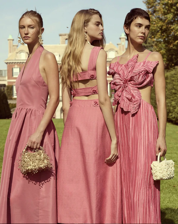 35 Bridesmaid Dresses for Every Wedding Style & Dress Code