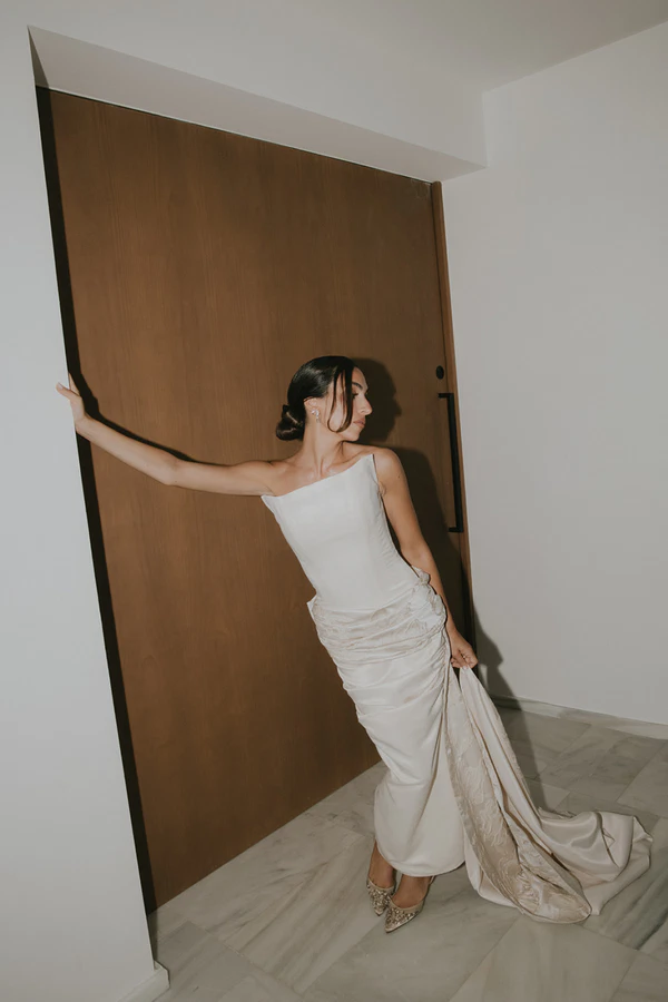 Pastel Florals, Golden Arches & a Dance-Filled Night at This Menorca Quarry Wedding
