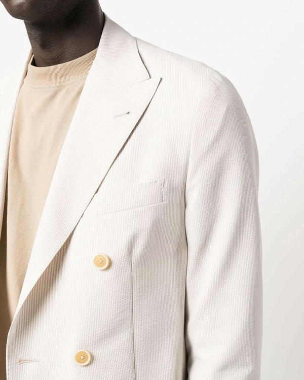 16 White Suits for Grooms