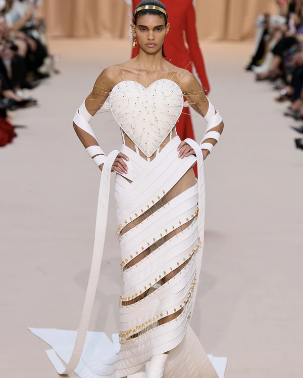 The Best Wedding Looks from Paris Haute Couture Fashion Week F/W'22