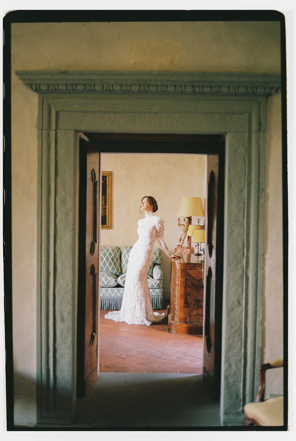 Inside Influencer Grace Nicholas’s Vintage-Style Wedding in Tuscany, Captured Entirely on Film