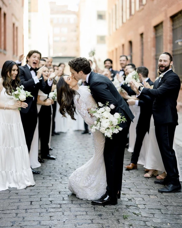 15 Best Wedding Photographers in New York