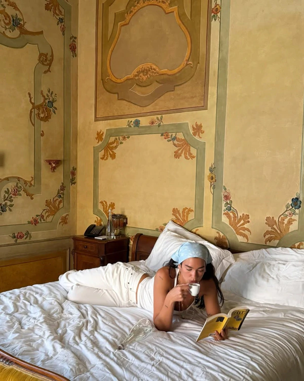 <a href="https://www.instagram.com/locarnohotelrome/">Hotel Locarno</a>, Content: <a href="https://www.instagram.com/p/DaDHgROjLNn/?img_index=1">Dua Lipa</a>