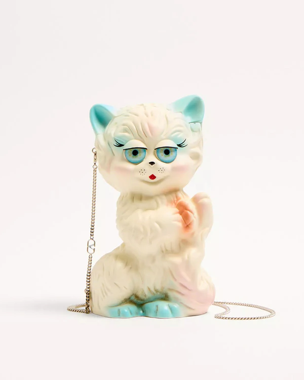 30 Fun & Novelty Clutch Ideas for the Bride Who Wants to Stand Out