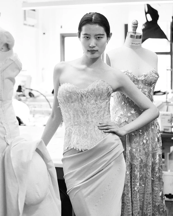 <a href="https://www.instagram.com/houseofgilles/">House of Gilles</a>, Photography: <a href="https://www.instagram.com/calenrose/">Calenrose</a>