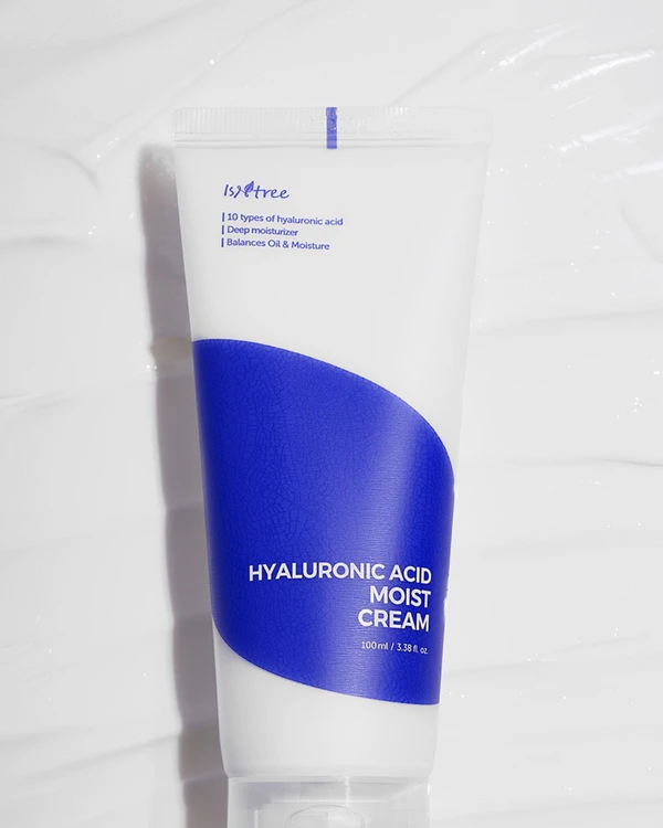 <a href="https://isntree.com/product/히아루론산-모이스트-크림-100ml/173/category/42/display/1/">Isntree</a>