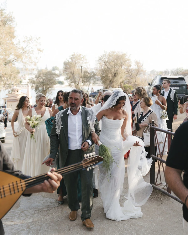 A Four-Day Fuchsia-Filled Seaside Wedding in Crete