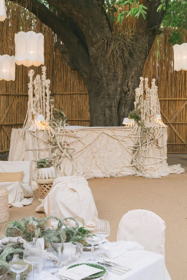 <a href="https://www.instagram.com/eventdesignbymariannaidirin/">Marianna Idirin</a>, Photography: <a href="https://www.instagram.com/ladichosa/">La Dichosa</a>
